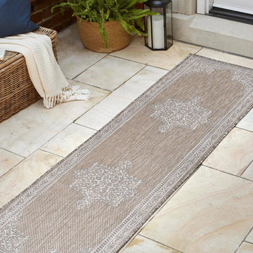 Arden Vintage Casual Medallion Indoor/Outdoor Area Rug